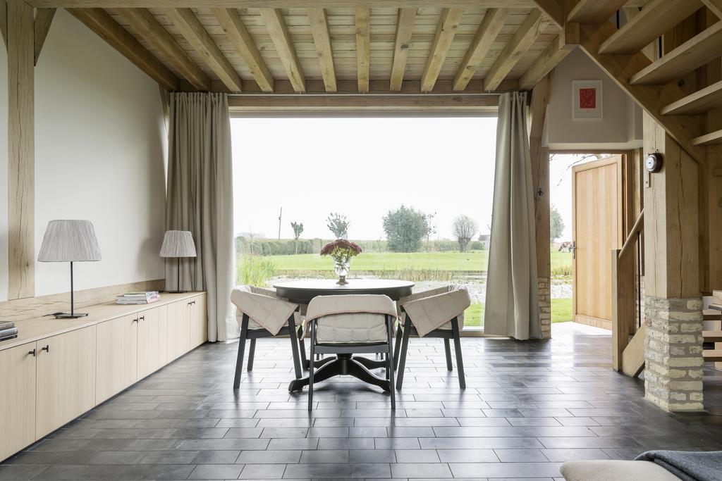 Sint-Coryn Villa Reninge Rom bilde